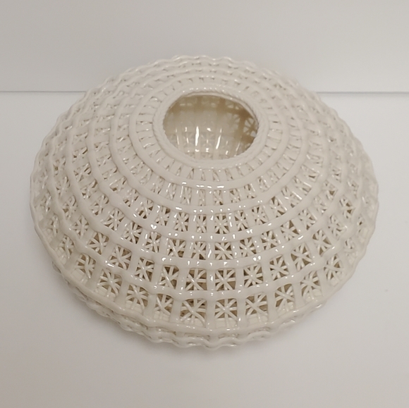 Cyan Design Porcelain Lattice Basket - Picture 3 of 11